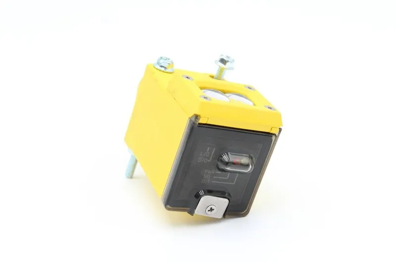 Фотоэлектрический датчик Banner Q45BB6DLQ5 Rugged Rectangular Photoelectric Sens