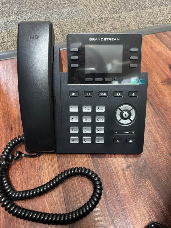 IP-телефон Grandstream GRP2612P 2-Line 2 SIP Office POE IP Phone