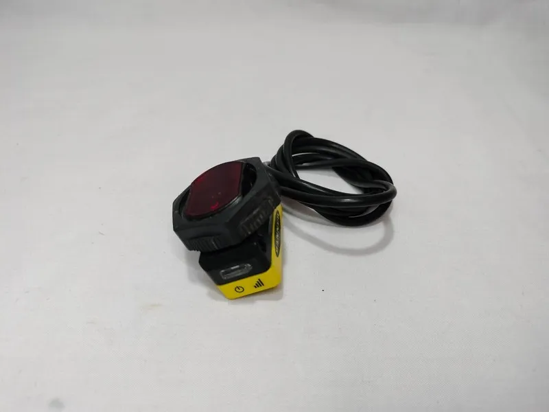 Фотоэлектрический датчик Banner CNXCFF450 Photoelectric Sensor Switch 10-30VDC M
