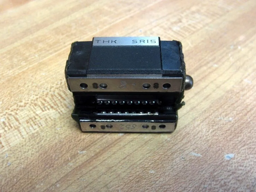 Линейная направляющая THK SR15 Linear Guide Rail Assembly UG6J16 Guide Block Onl