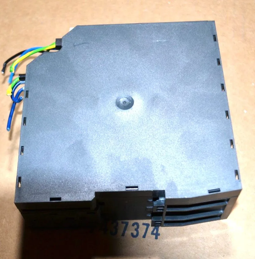 Блок питания Siemens 6EP1 333-2AA01 SITOP SMART 1AC/24VDC/5A Power Supply