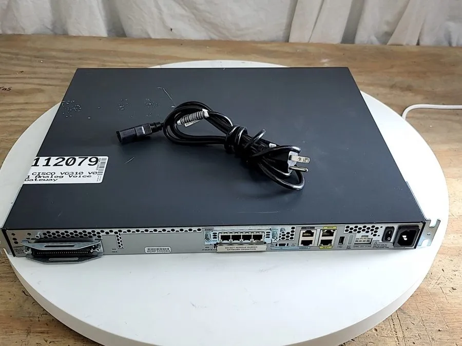 VoIP-шлюз Cisco VG310 24-Port Analog Voice Over IP Gateway ( UNIT )