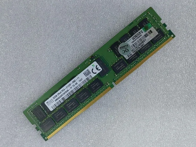 Модуль памяти SK Hynix 32GB 2Rx4 PC4-2133P DDR4-2133 ECC RDIMM HMA84GR7AFR4N-TF 