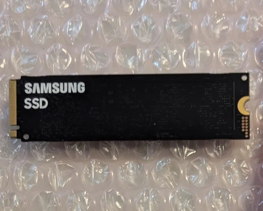 SSD-накопитель Samsung PM9A1 512GB M.2 2280 NVMe SSD MZVL2512HCJQ-00BD1 MZ-VL251