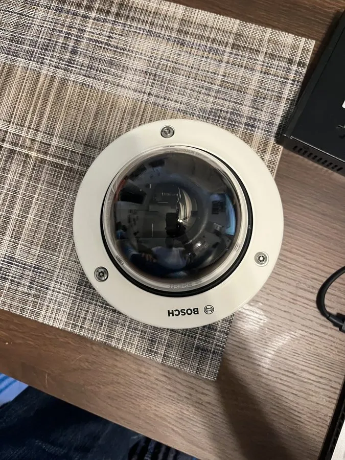 Камера Bosch Dome Camera FLEXIDOME IP 7000 VR NIN-832-V03P 3-9 mm — фото лота 1