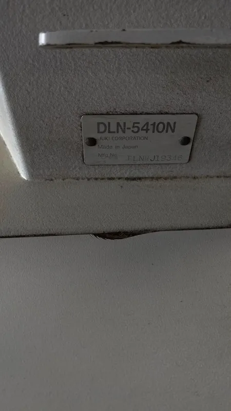 Оборудование рекламного производства JUKI DLN-5410N Industrial Sewing Machine En — фото лота 1