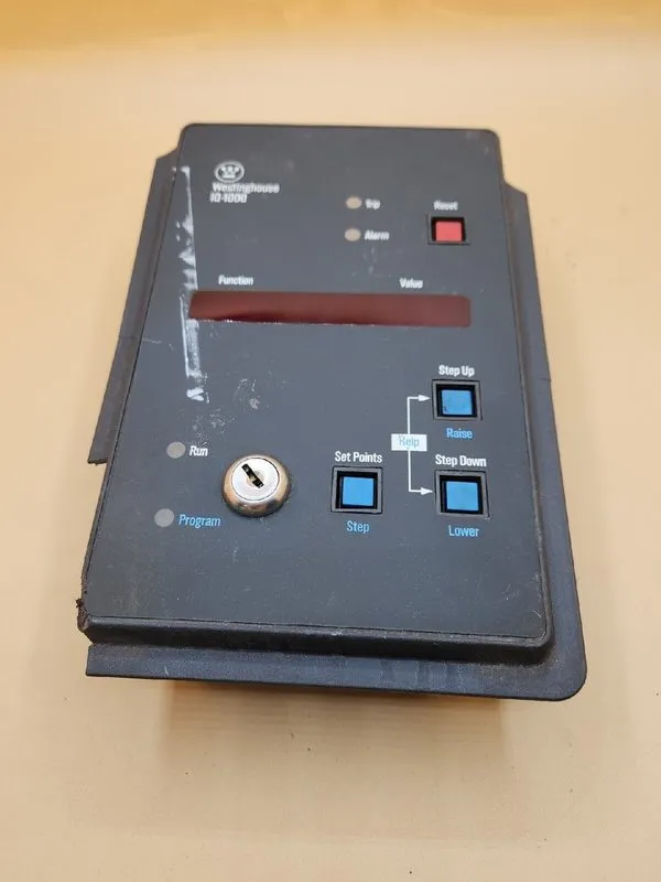 Реле защиты WESTINGHOUSE IQ-1000 MOTOR PROTECTION RELAY POWER DISPLAY 110 VAC