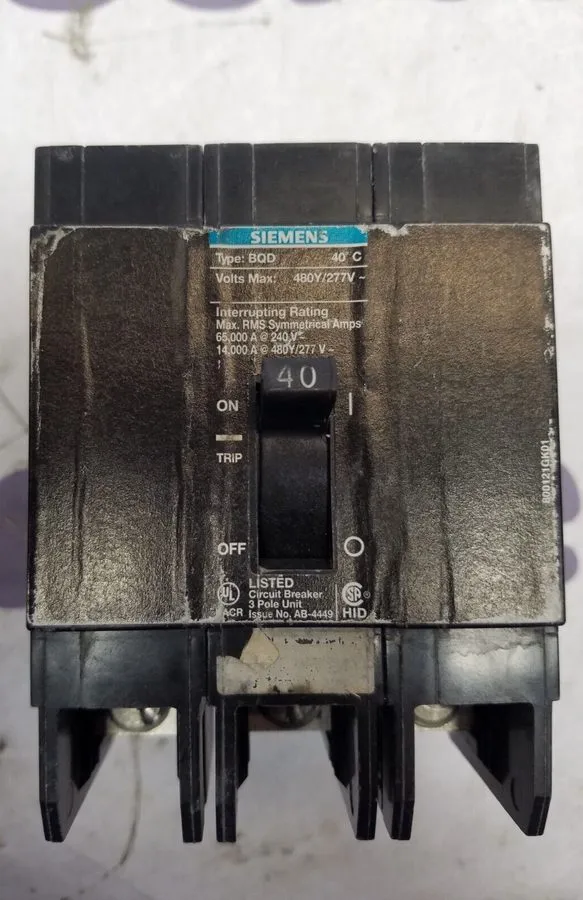 Автоматический выключатель Siemens BQD340 3 Pole 40Amp, 480V Circuit Breaker Bla