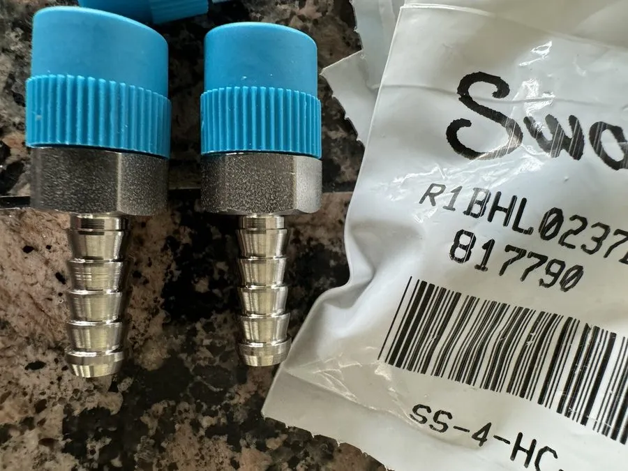 Фитинг SWAGELOK SS-4HC-1-4 STAINLESS 1/4” BARB Fitting