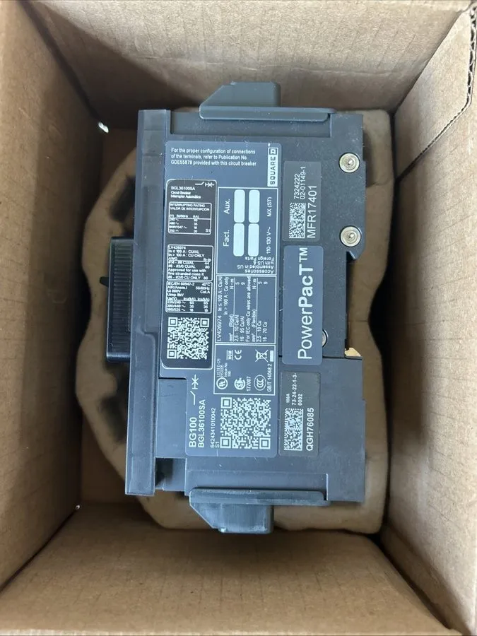 Автоматический выключатель Square D BGL36100 Circuit Breaker Power Pact 3P 100A  — фото лота 2