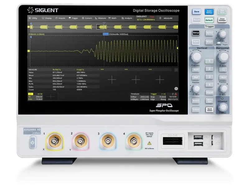 Осциллограф Siglent SDS2204X Plus 200 MHz / 4 Channel Digital Oscilloscope