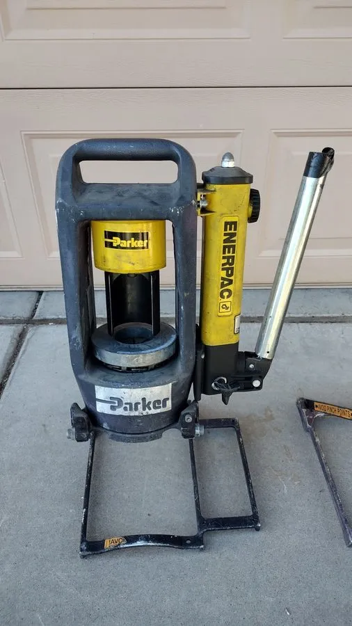 Насос Parker 94C-001-PFD MiniKrimp Portable Hydraulic Hose Crimper Hand Pump 30  — фото лота 2