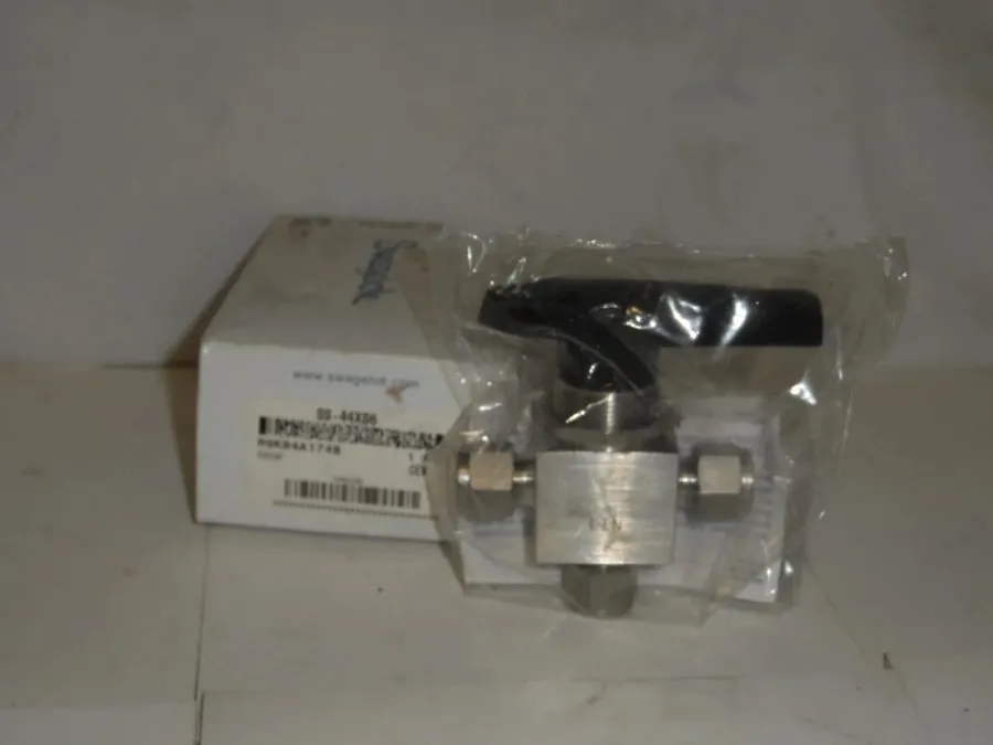 Клапан Hanbay MDM-060DT Valve Actuator w/ Swagelok SS-44XS6 3-Way 12-24VDC