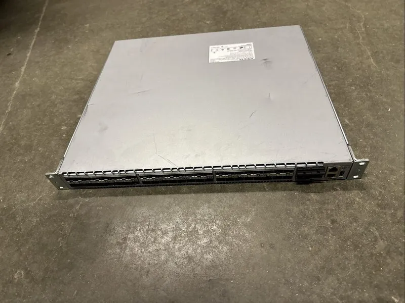 Коммутатор Arista DCS-7150S-64-CL-R 48-Port SFP 1/10G 4 QSFP+ 48x10GbE 4xQSFP+ S — фото лота 2