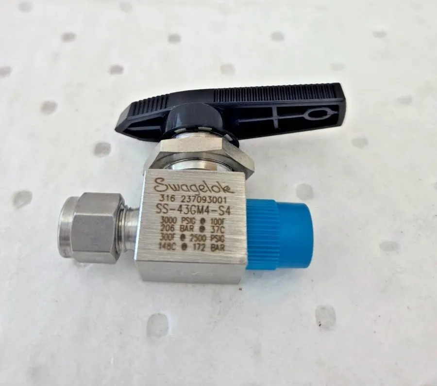 Клапан 1- Swagelok Stainless Steel 40G Series Ball Valve, 1/4", SS-43GM4-S4 — фото лота 2