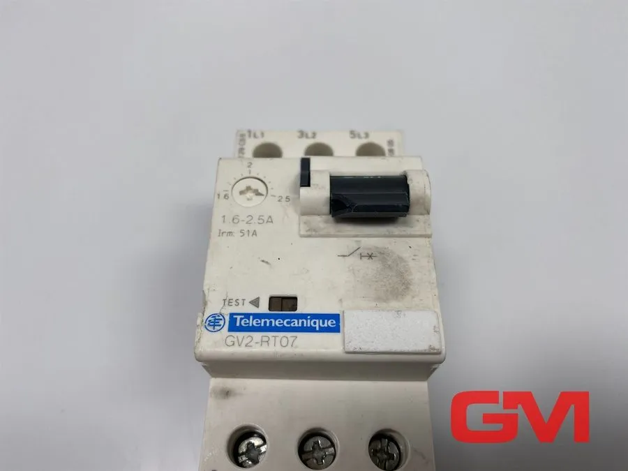 Автоматический выключатель Schneider GV2RT07 motor circuit breaker 1.6-2.5A — фото лота 2