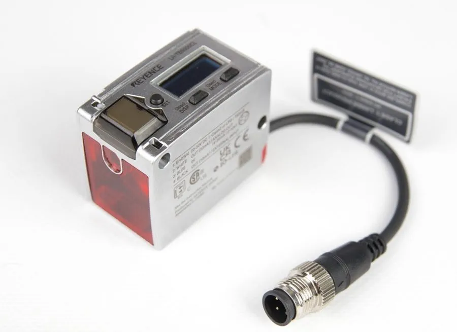Датчик KEYENCE LR-TB5000CL Laser Sensor — фото лота 1