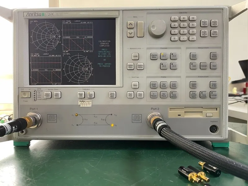 Анализатор цепей Anritsu 37269C Vector Network Analyzer 40MHz‑40GHz 2‑Port K‑con