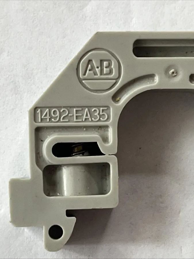 Клеммник Allen-Bradley 1492-EA35 End Anchor