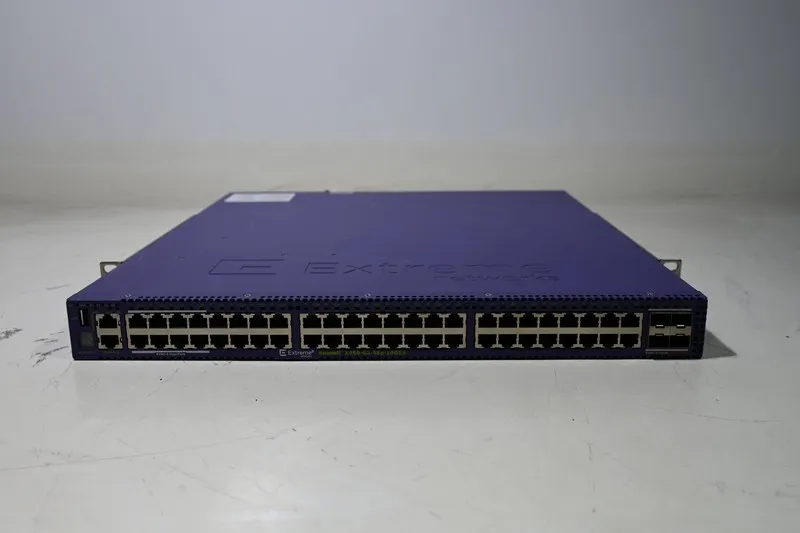 Коммутатор Extreme Networks X460-G2-48P-10GE4 48-Port PoE+ Gigabit Switch w/ 4x 