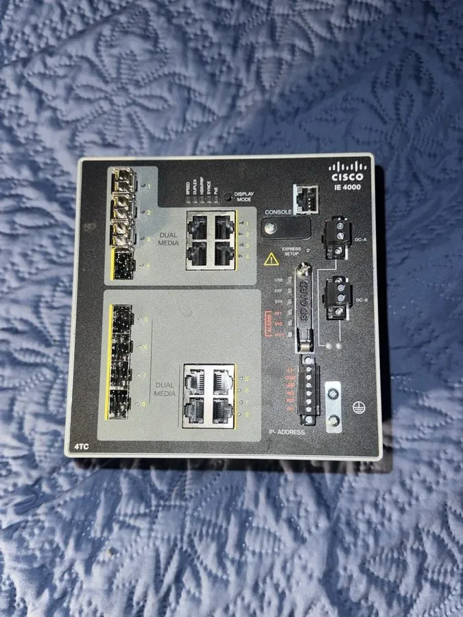 Коммутатор Cisco IE-4000-4TC4G-E 8 Ports Industrial Ethernet Switch