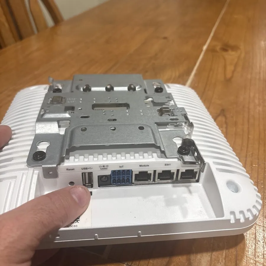 Точка доступа Wi-Fi Mist Systems AP41 Access Points Juniper Wi-Fi 802.11ac Wave  — фото лота 2