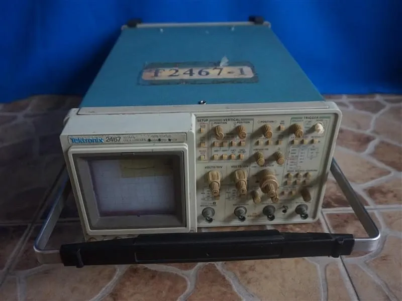 Осциллограф Tektronix 2467 Oscilloscope w/ Breakage