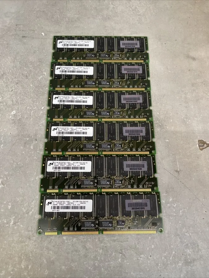 Ноутбук Micron 256MB PC133 ECC SDRAM 168-Pin DIMM CL3 Memory Modules