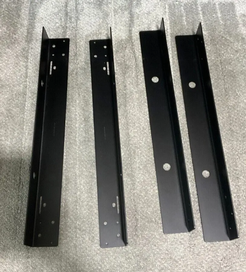 Стойка/шкаф NetShelter 4 Post Open Frame Rack 44U AR204A