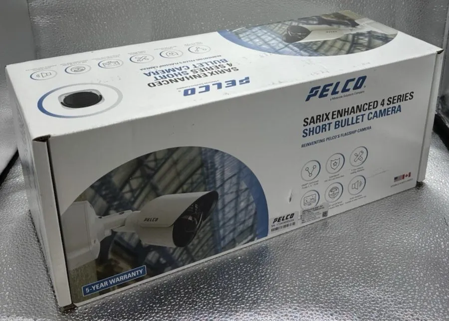 Камера Pelco SRXE4-6V9-EBT-IR1 6MP Outdoor Bullet IP Security Camera with 4.4-9. — фото лота 1