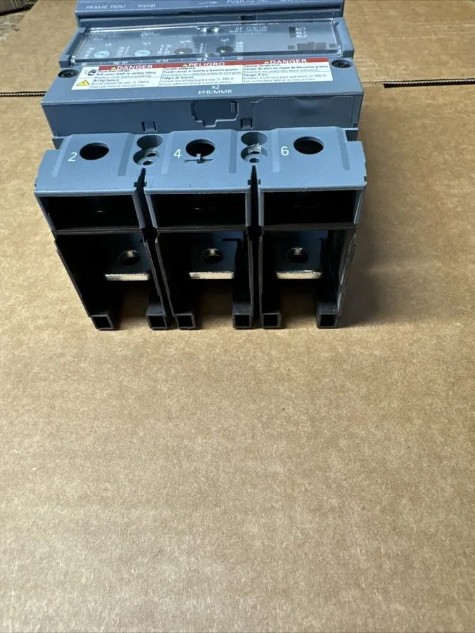 Автоматический выключатель Siemens 3VA6115-5HN31-0AA0 3 Pole 150 Amp Circuit Bre