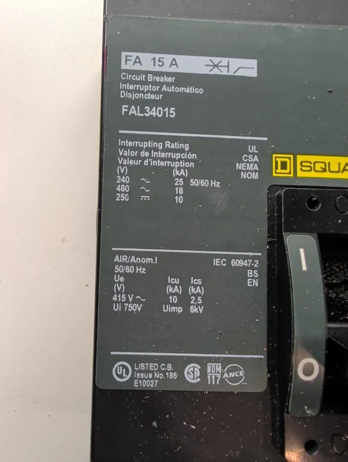Автоматический выключатель Square D FAL34015 Circuit Breaker, 15A, 480V AC, 250V — фото лота 1