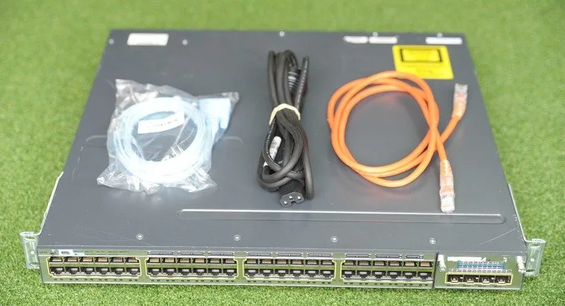 Коммутатор Cisco WS-C3750X-48T-E 48-Port Gigabit 3750X Switch With C3KX-NM-10G