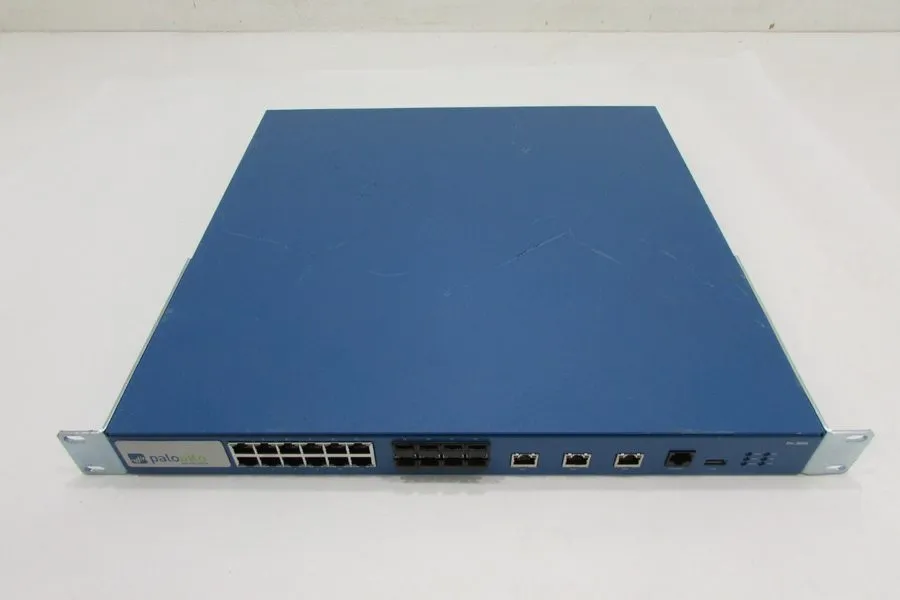 Межсетевой экран Palo Alto PA-3020 12-Port GbE 8-Port SFP Security Firewall