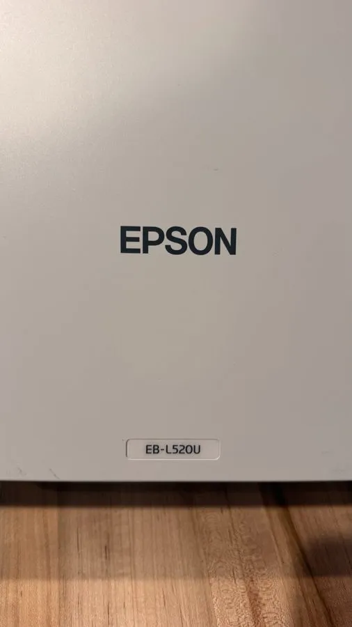 Проектор Epson PowerLite EB-L520U 3LCD Laser Projector 20,000hr Light Source — фото лота 2