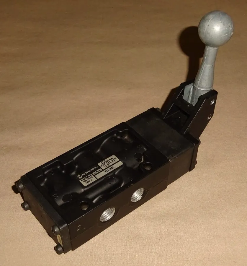Пневмоклапан Norgren K71DA00 Lever Operated Air Valve 1/4" NPT Pneumatic