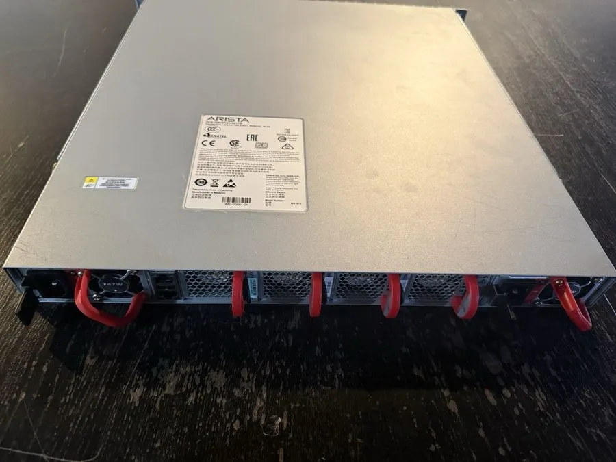 Трансивер Arista DCS-7280SR2A-48YC6-R 48P SFP25 6P QSFP100 RA Switch
