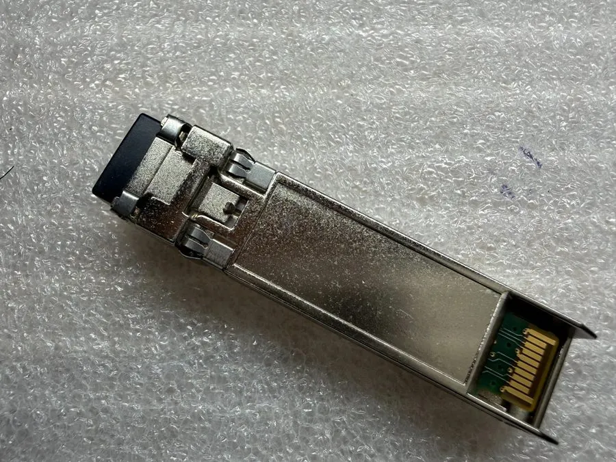 Трансивер Lot 4 Finisar FTLF8528P3BNV-EM 8Gb FC SFP+ SR Transceiver 850nm LC MMF — фото лота 1