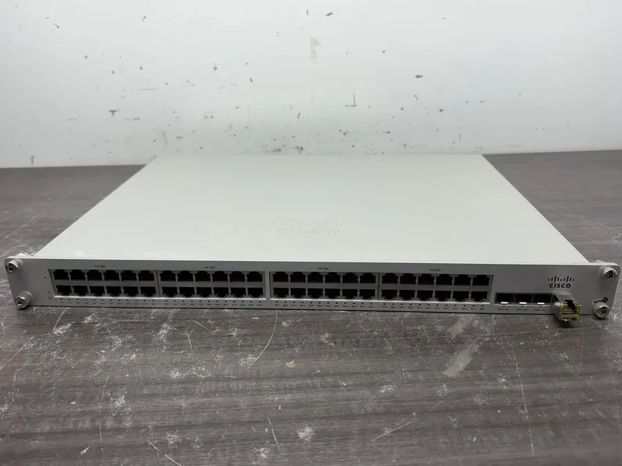 Коммутатор Cisco Meraki MS225-48LP 48-Port Gigabit PoE+ Switch 4x SFP+ 370W Uncl