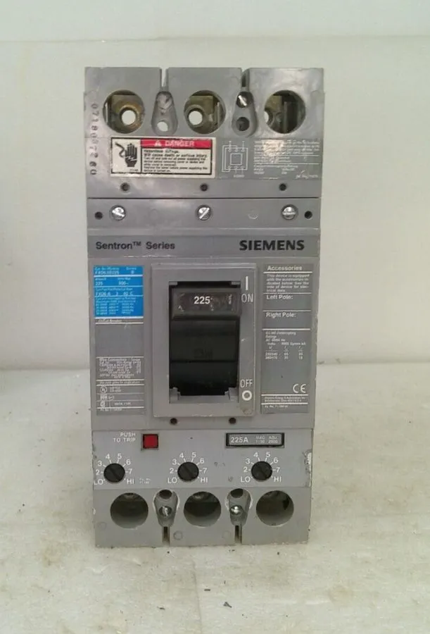 Автоматический выключатель Siemens Sentron FXD63B250 Ser FXD6-A 250 Amp 600 VAC 