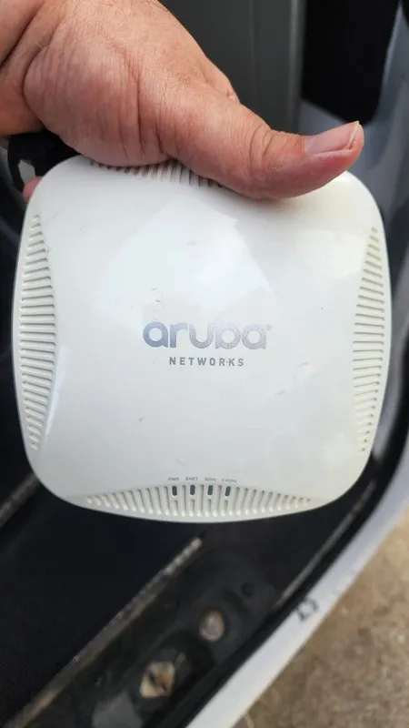 Антенна Aruba AP-205 Instant Wireless Access Point APIN0205 with mounts