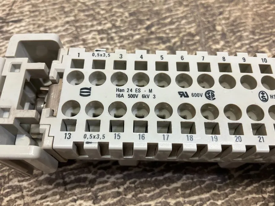 Разъём Harting HAN 24 ES-M Industrial Male Connector 16 A 500 V HAN24ESM (TSC)