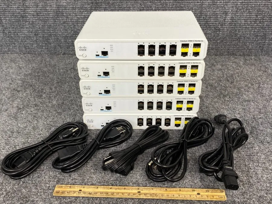 Коммутатор Cisco Catalyst 2960C Series 8-Port Network Switch WS-C2960C-8TC-S V01