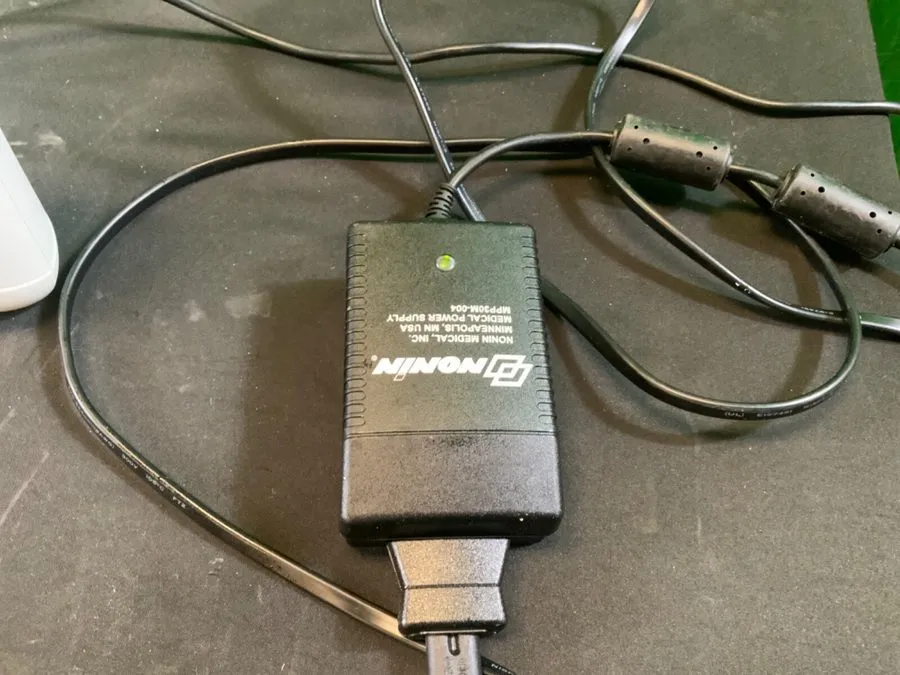 Блок питания Nonin Medical Equanox 7600 Regional Oximeter Sys Monitor/2 oximeter — фото лота 1