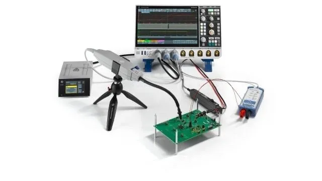 Осциллограф 4-channel oscilloscope R&S MXO34-1PK with 100 MHz bandwidth