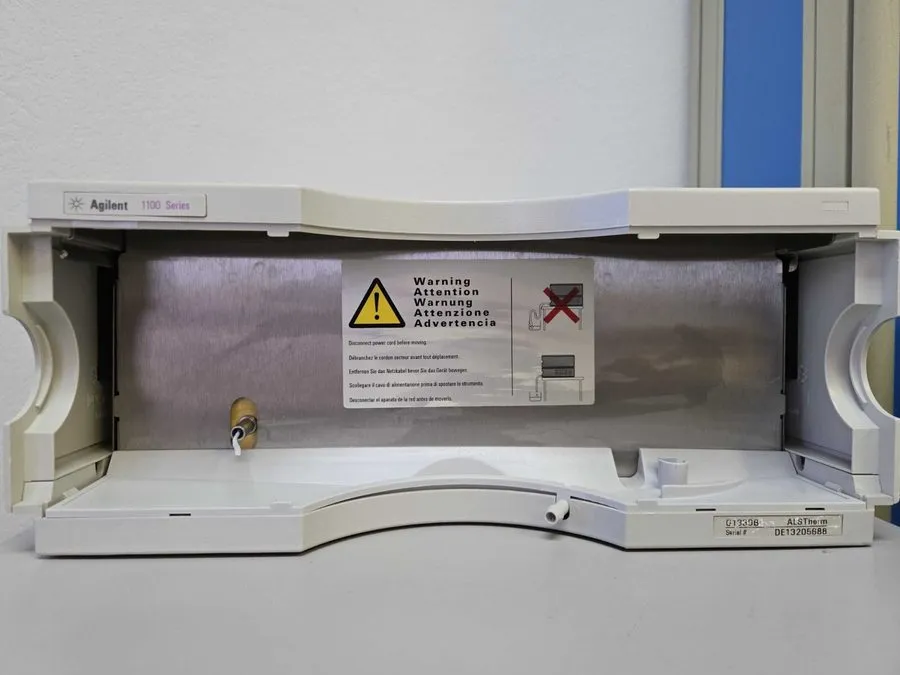 Хроматограф Agilent 1100 Series ALS Therm Autosampler Thermostat HPLC G1330B