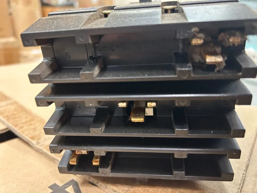 Автоматический выключатель Square D KC34250 250 Amp 3 Pole 480V @65KA I-Line Cir