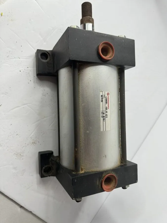 Пневмоцилиндр Norgren Pneumatic Cylinder, A0933B1, 250psi, 4" Stroke