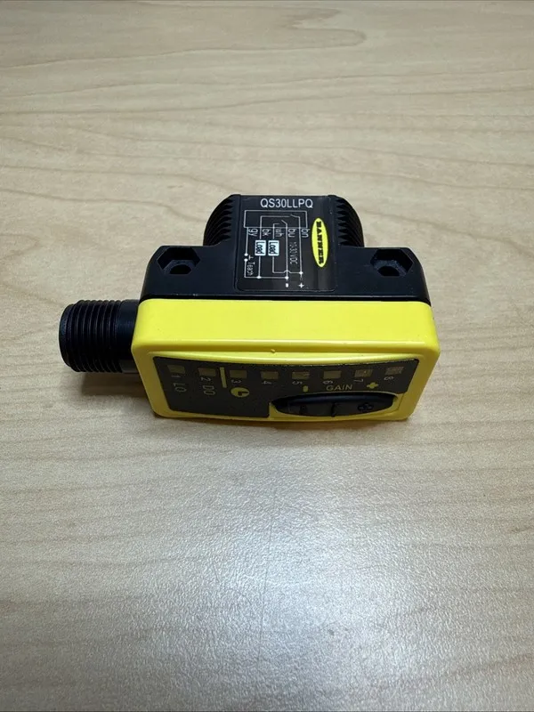 Фотоэлектрический датчик QS30LLPQ Banner Photoelectric Sensor Switches — фото лота 1