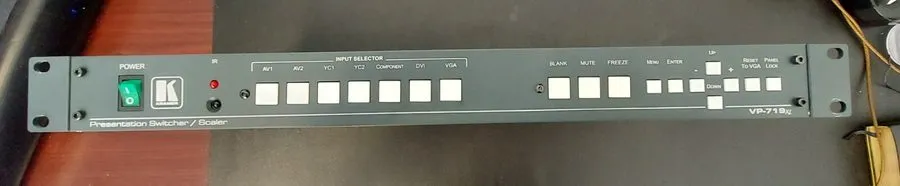 Видеокоммутатор Kramer VP-719xl 7-Input ProScale Presentation Digital Scaler/Swi